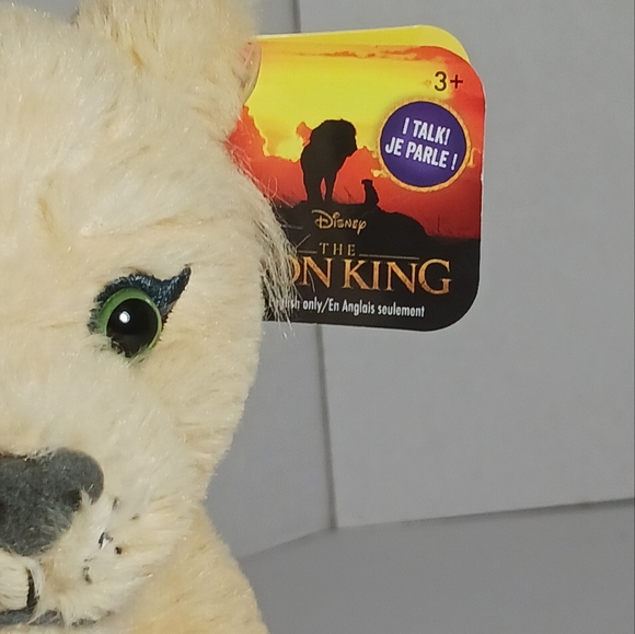 Disney The Lion King TALKING NALA 8" Collectible Plush Stuffed Toy Lion Cub - Picture 8 of 10